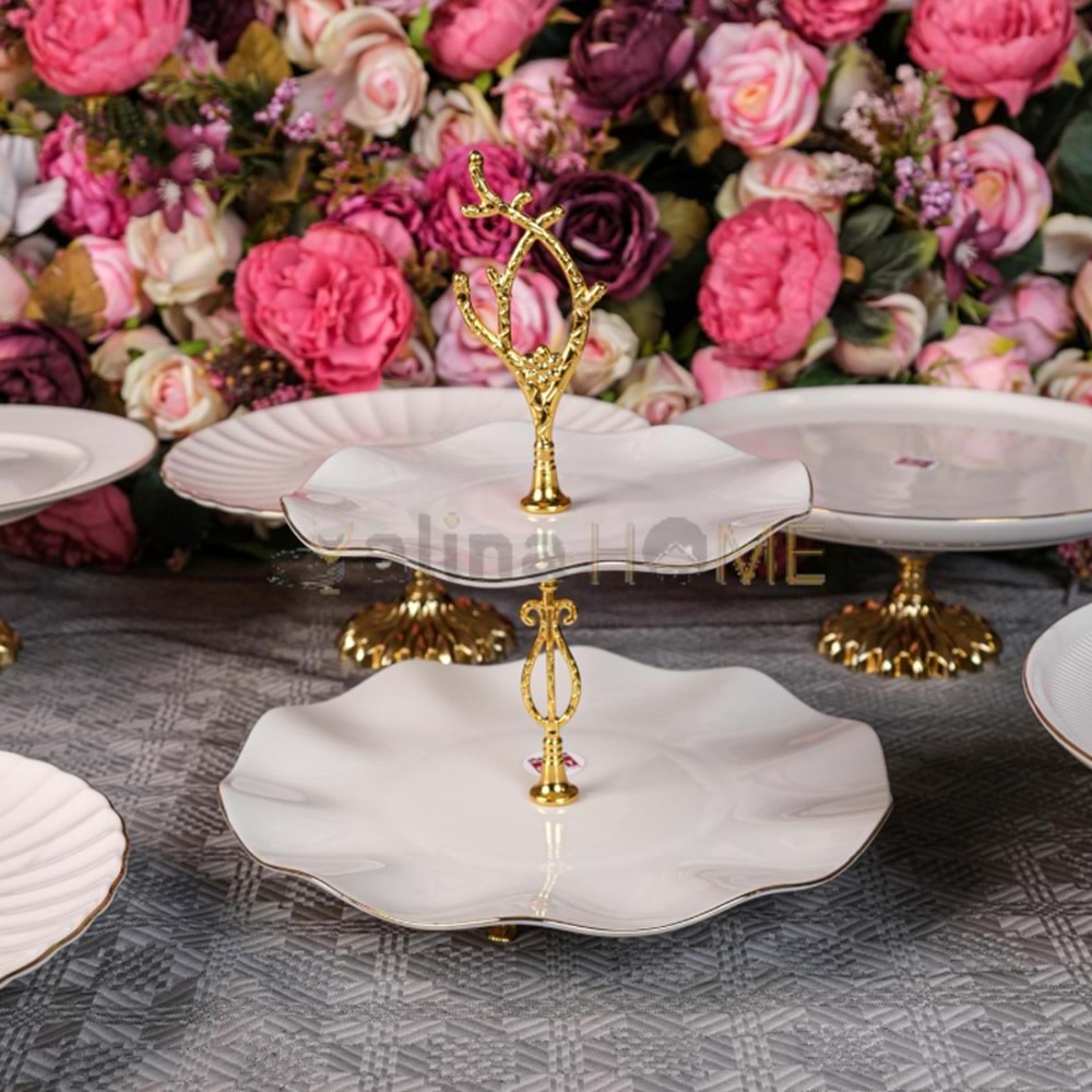DRT KATLI KURABİYELİK NESRİN MODEL ALTIN YALDIZLI 27x27 CM 1*12