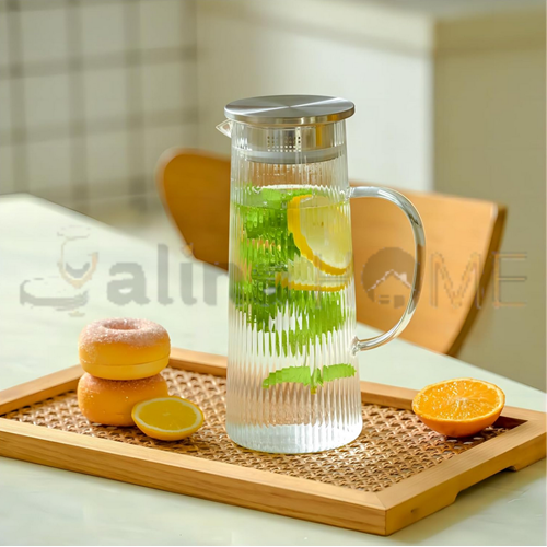 DİAMONDS CAM SÜRAHİ BOROSİLİKAT ÇİZGİLİ METAL KAPAK 1300 ML 1*24